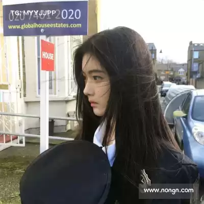 孔铃媚